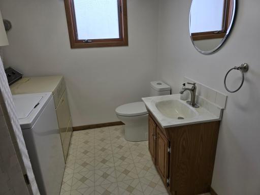 1333 Lori Avenue, Detroit Lakes, MN 56501