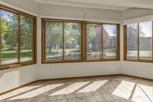 111 Imperial Drive W, 101, Saint Paul, MN 55118