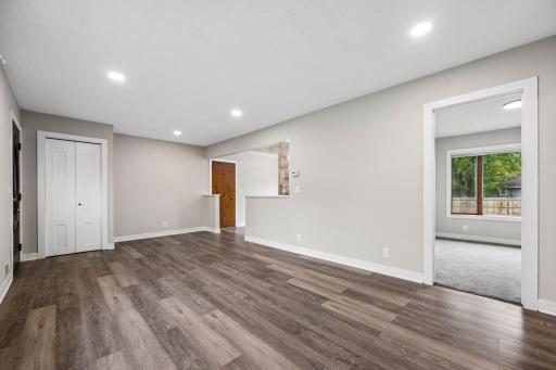 321 109th Avenue NW, Minneapolis, MN 55448