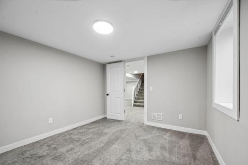 321 109th Avenue NW, Minneapolis, MN 55448