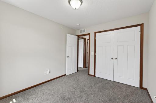 1957 Commonwealth Boulevard, 4, Chanhassen, MN 55317