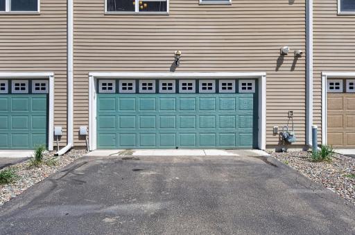 1957 Commonwealth Boulevard, 4, Chanhassen, MN 55317