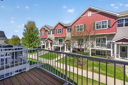 1957 Commonwealth Boulevard, 4, Chanhassen, MN 55317