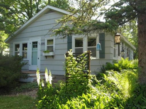 1896 Walter Street, Saint Paul, MN 55109