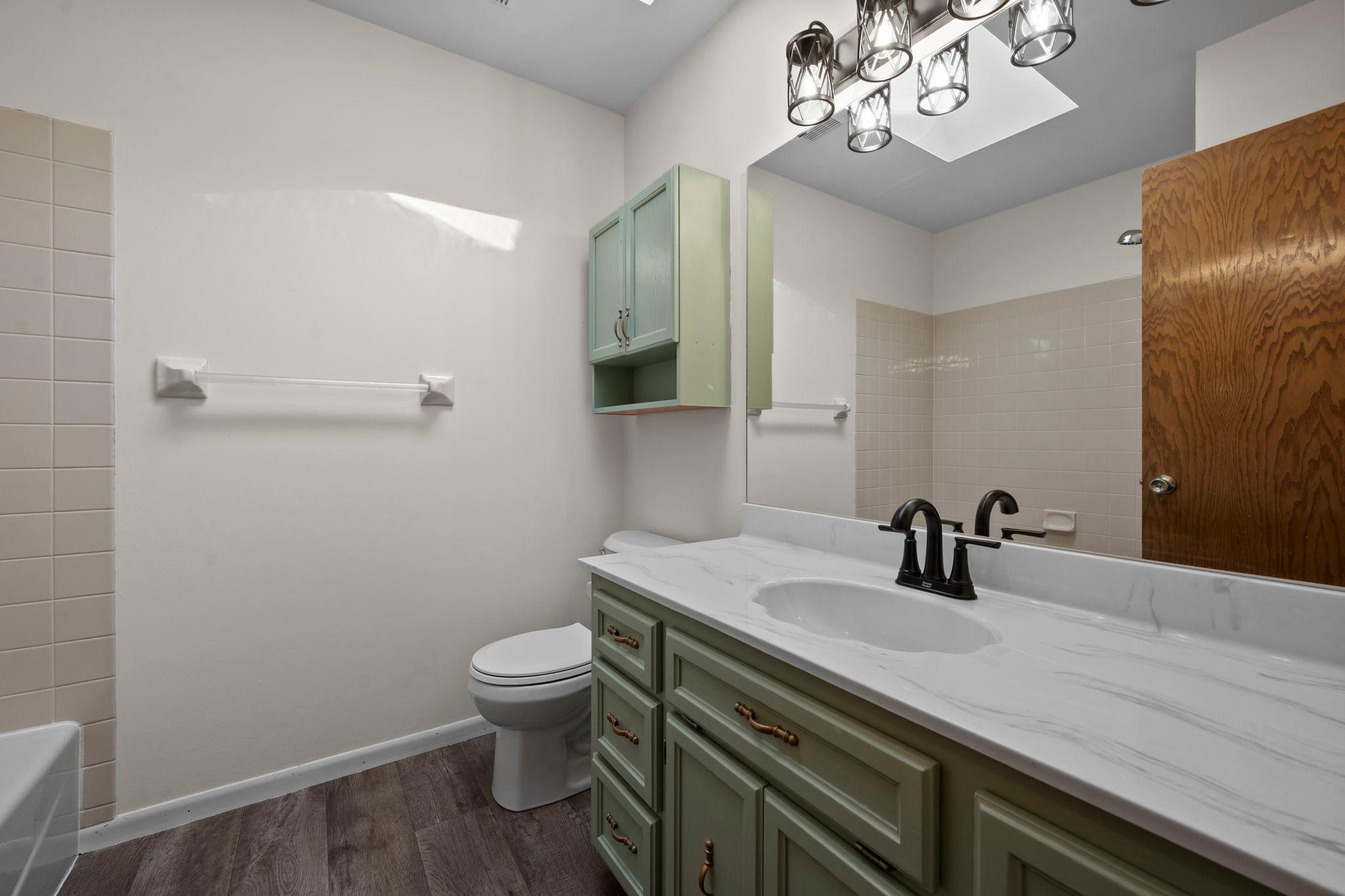 Bathroom - Upper Level