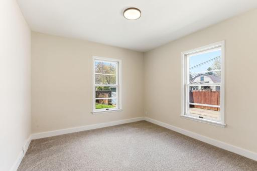 422 2nd Street N, Bayport, MN 55003
