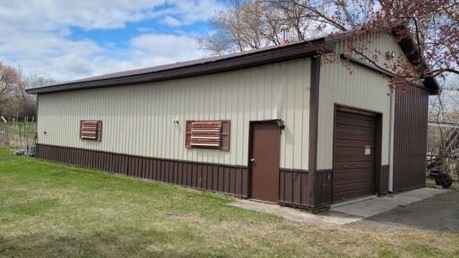 209 3rd Avenue S, Dent, MN 56528