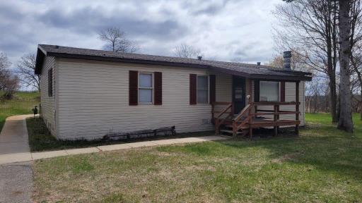 209 3rd Avenue S, Dent, MN 56528
