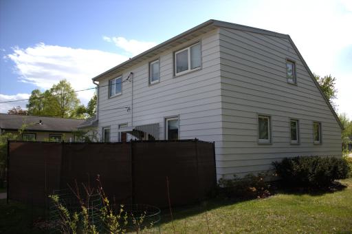 102 22nd Avenue S, Saint Cloud, MN 56301