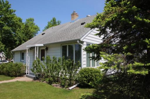 102 22nd Avenue S, Saint Cloud, MN 56301