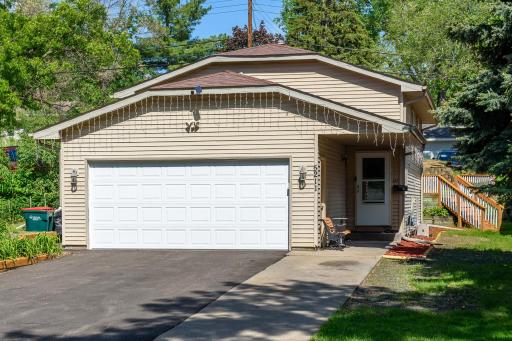 5211 6th Street NE, Minneapolis, MN 55421