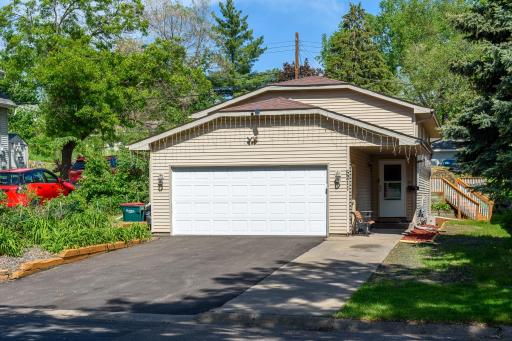 5211 6th Street NE, Minneapolis, MN 55421