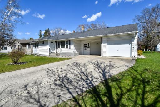 Photo for 508 Merriam Avenue S, Thief River Falls, MN 56701 - listing #7074621 508 Merriam Avenue S, Thief River Falls, MN 56701