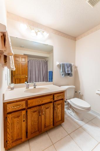 3022 Highpointe Curve, Saint Paul, MN 55113