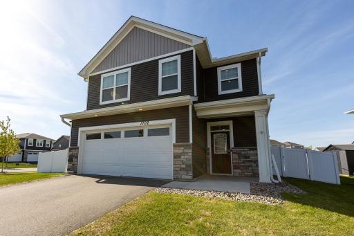 1702 Athens Terrace, Shakopee, MN 55379