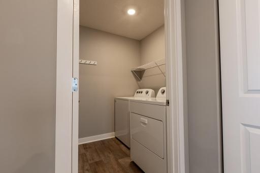 1702 Athens Terrace, Shakopee, MN 55379