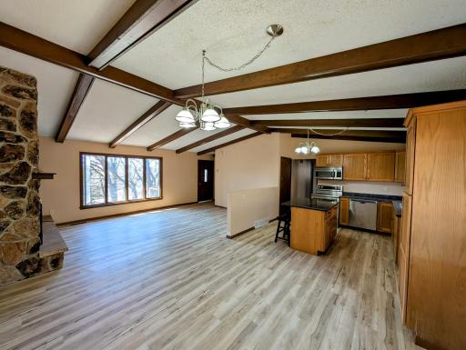 1433 Ridgeview Drive, Montevideo, MN 56265