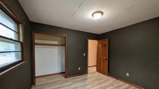 1433 Ridgeview Drive, Montevideo, MN 56265