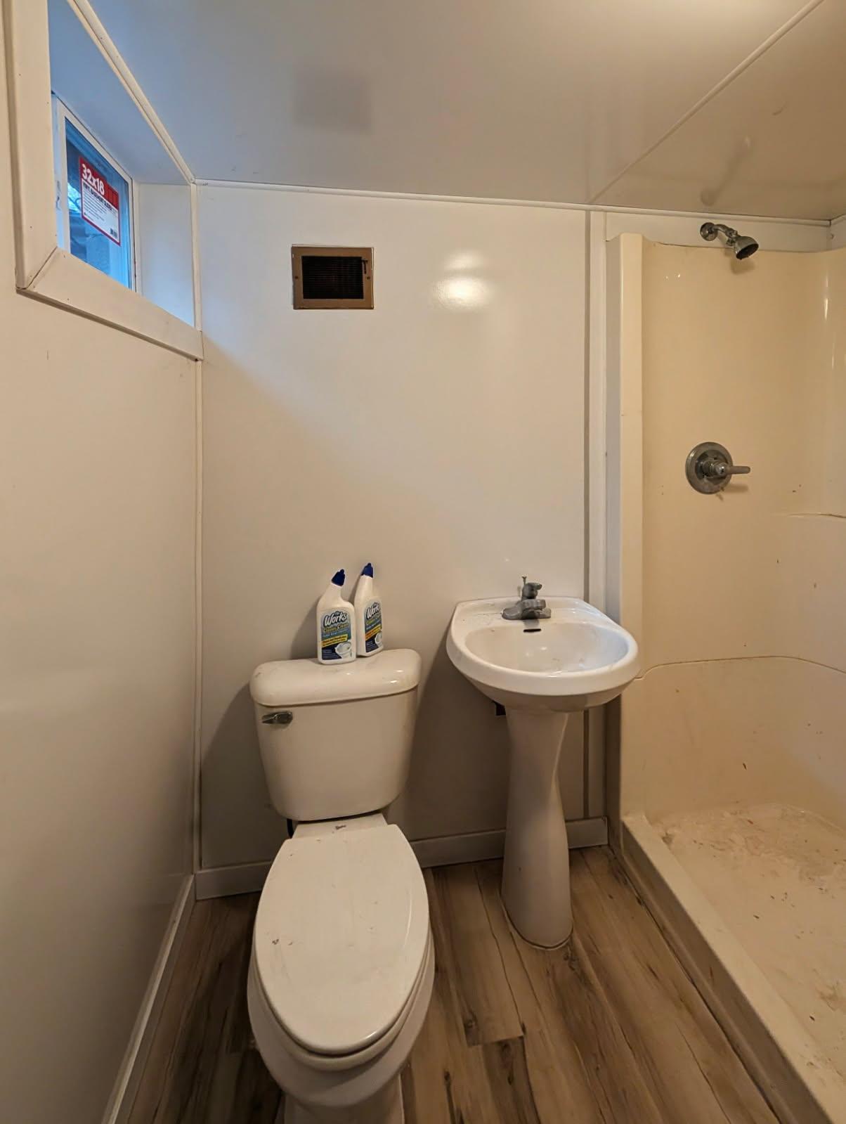 Lower level bath