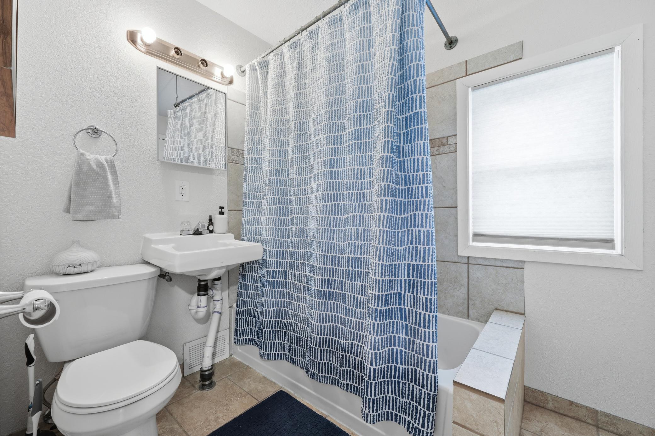 Full Bath Upper Unit