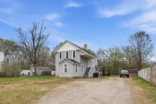 331 3rd E Street, Monticello, MN 55362