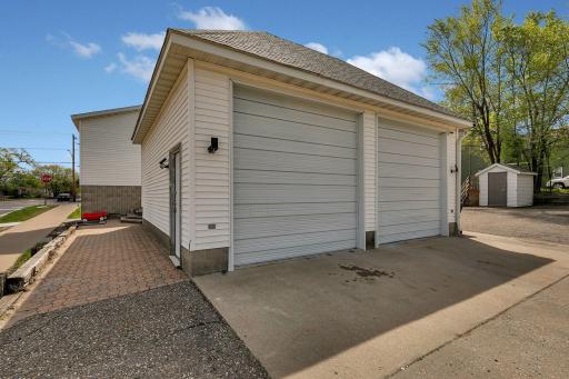 157 10th Avenue N, Waite Park, MN 56387