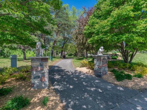 11513 Chisholm Circle NE, C, Blaine, MN 55449
