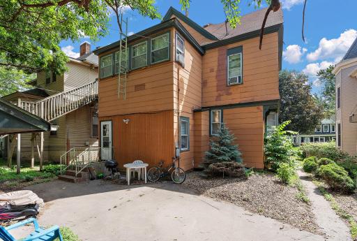 437 Wheeler Street N, Saint Paul, MN 55104