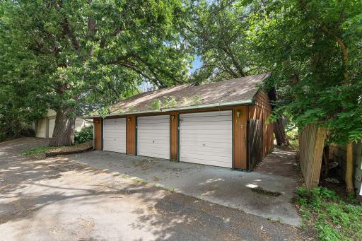 437 Wheeler Street N, Saint Paul, MN 55104