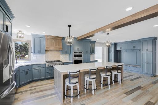 1448 Surrey Alcove, Saint Paul, MN 55125