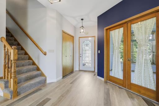 1448 Surrey Alcove, Saint Paul, MN 55125