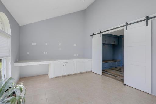 1448 Surrey Alcove, Saint Paul, MN 55125