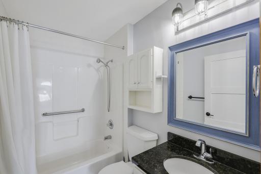 1448 Surrey Alcove, Saint Paul, MN 55125