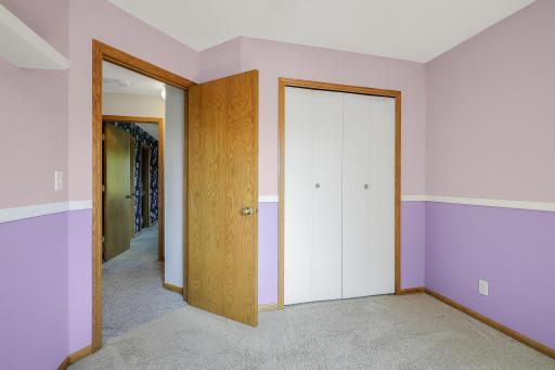 1448 Surrey Alcove, Saint Paul, MN 55125