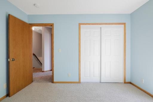1448 Surrey Alcove, Saint Paul, MN 55125