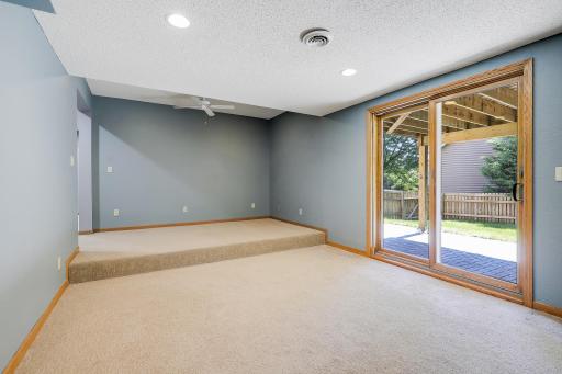 1448 Surrey Alcove, Saint Paul, MN 55125
