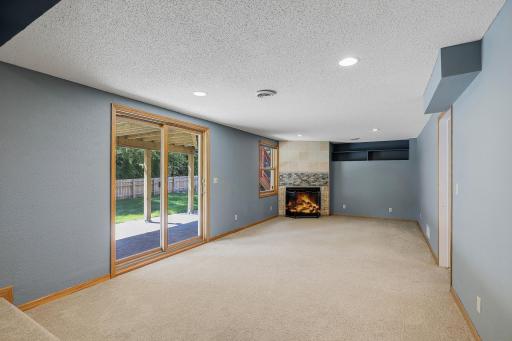 1448 Surrey Alcove, Saint Paul, MN 55125