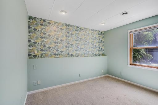 1448 Surrey Alcove, Saint Paul, MN 55125