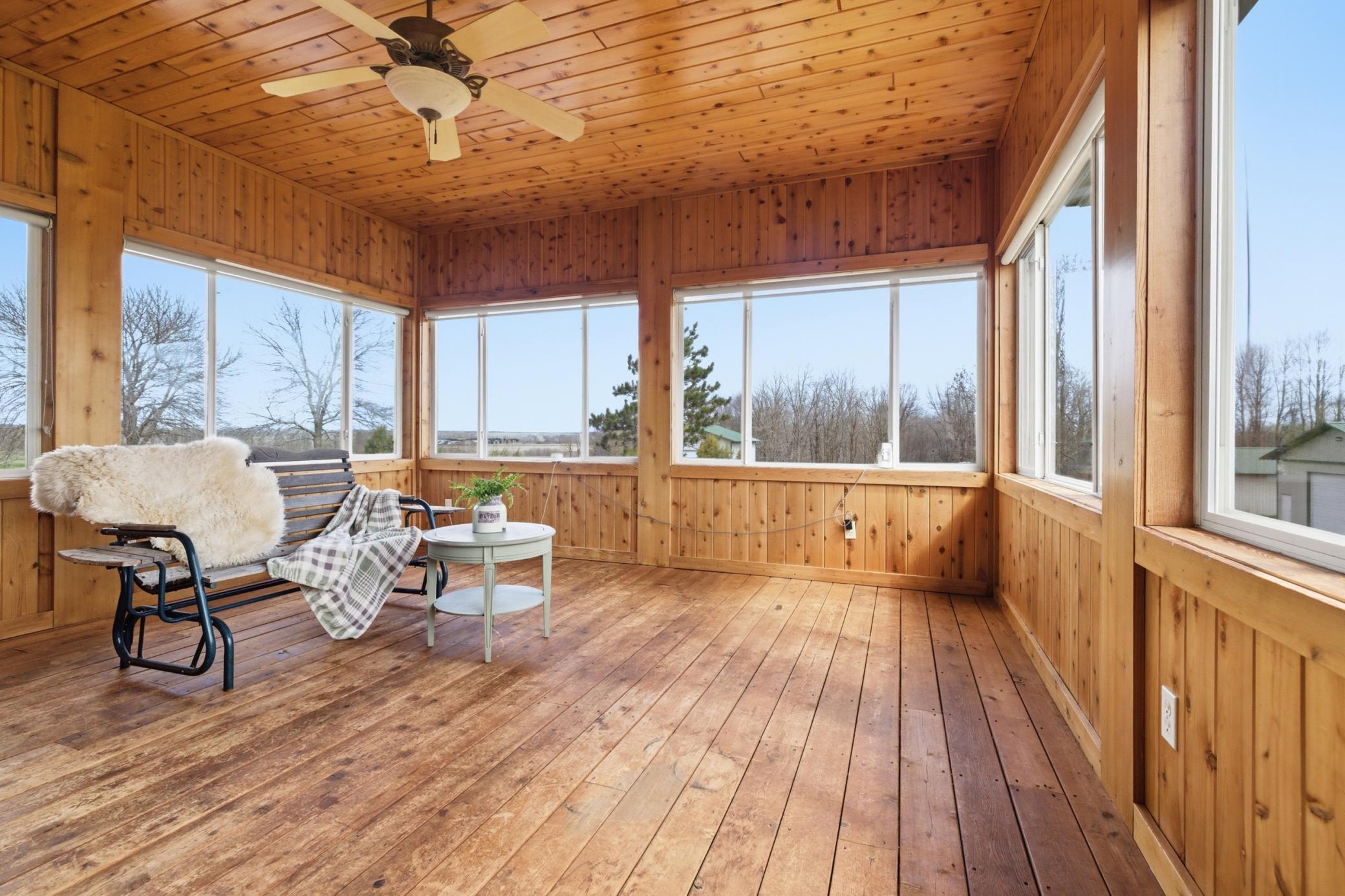 16x16 3 season porch