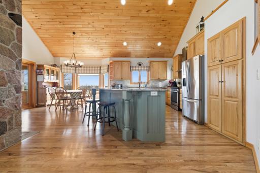 3194 Angelica Road, Pequot Lakes, MN 56472