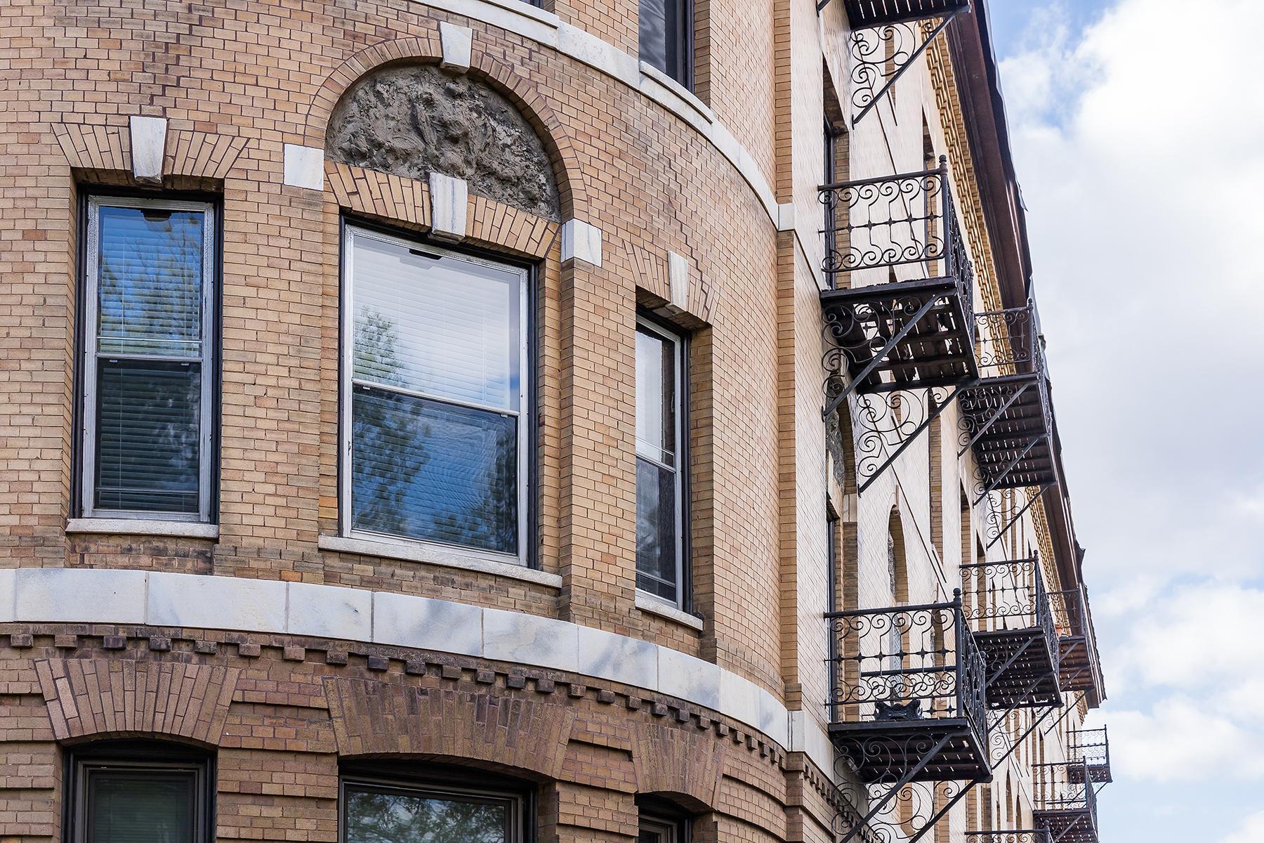 web_exterior 2.jpg