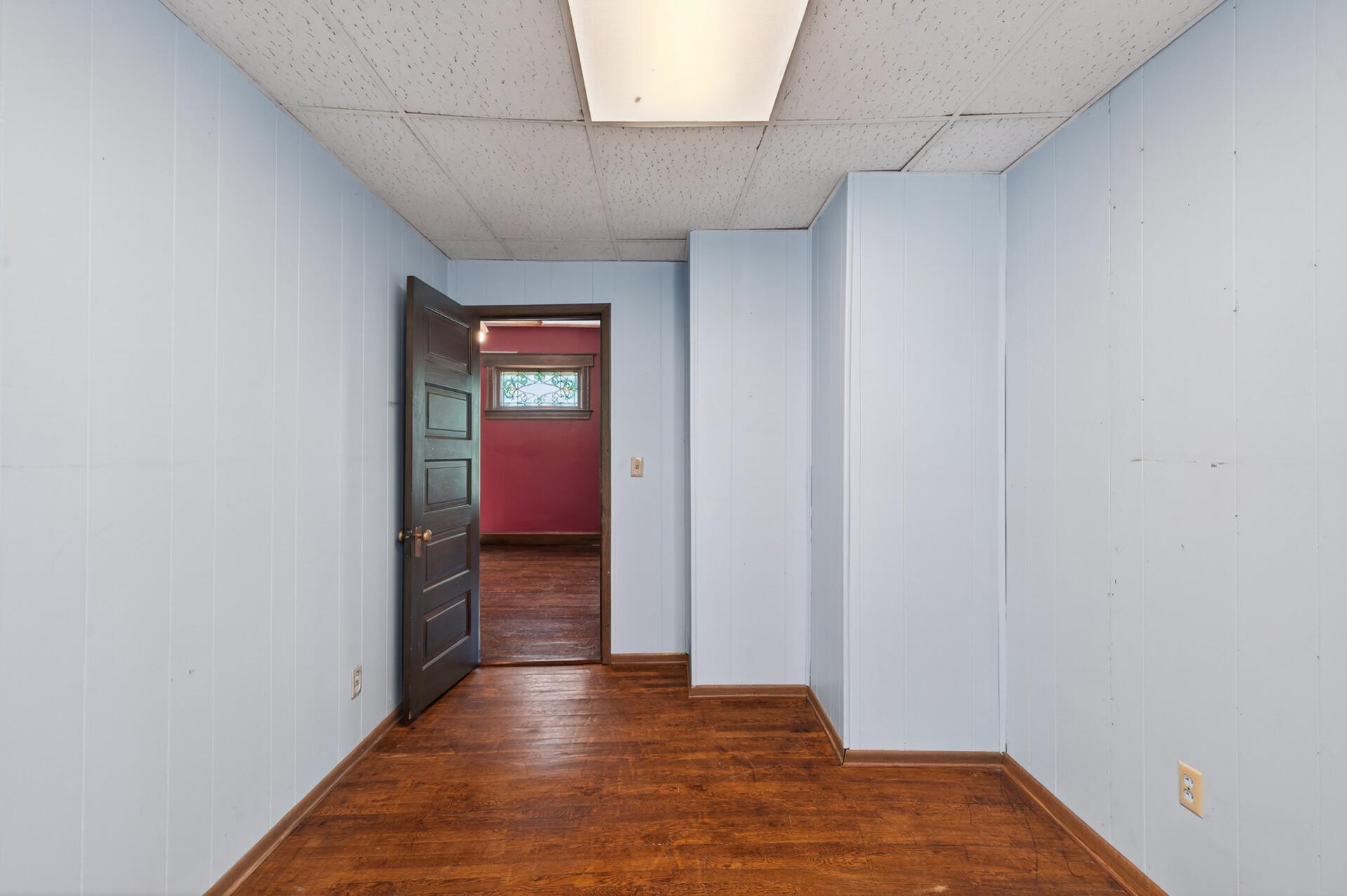 19_429_Minnehaha_Ave_E19_mls.jpg