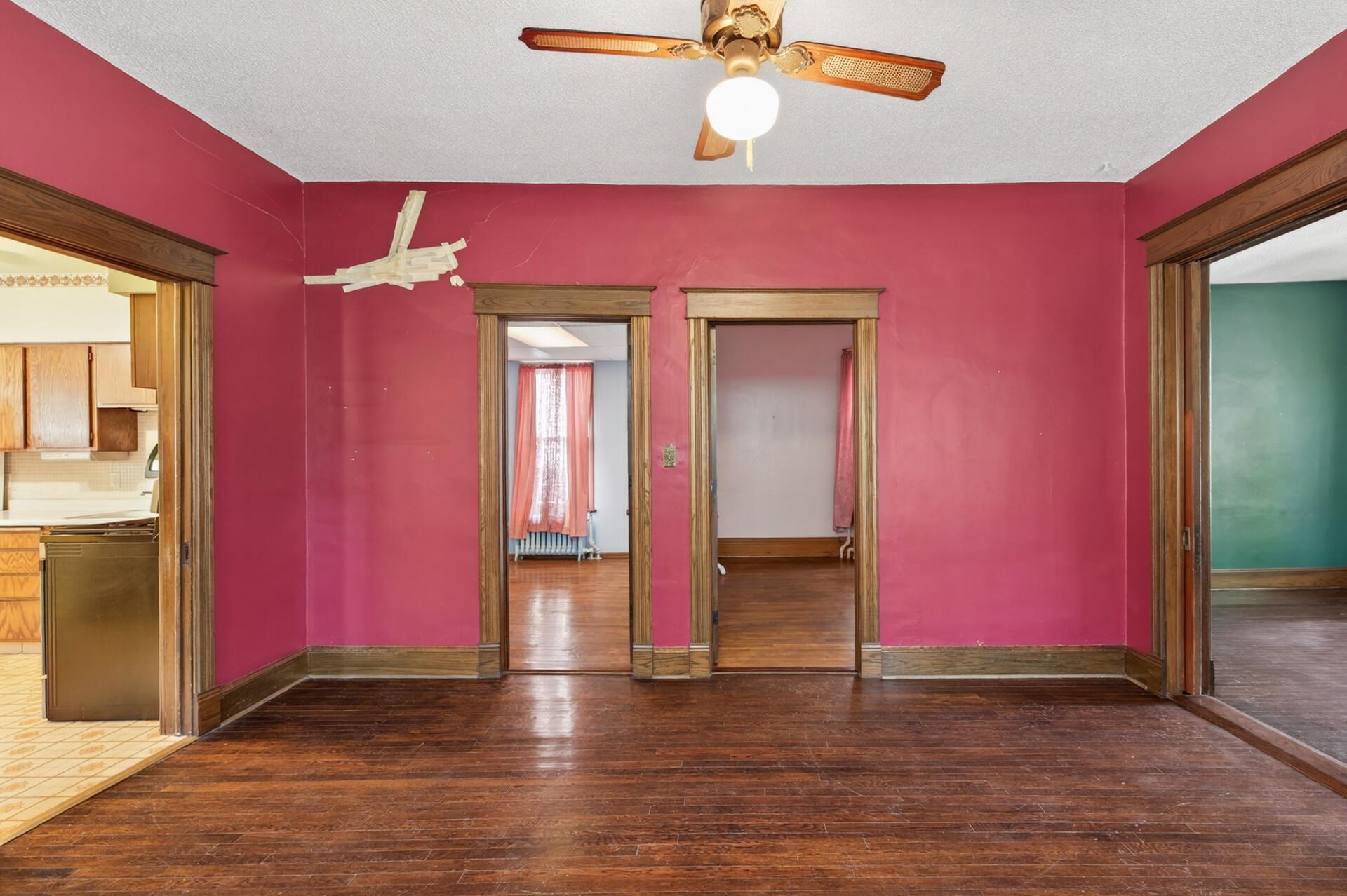 15_429_Minnehaha_Ave_E15_mls.jpg