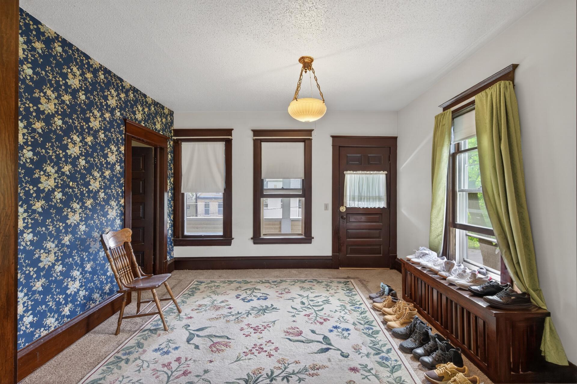 70_429_Minnehaha111_mls.jpg