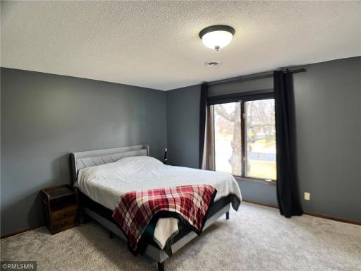 203 Douglas Drive, Buffalo, MN 55313