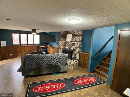 203 Douglas Drive, Buffalo, MN 55313