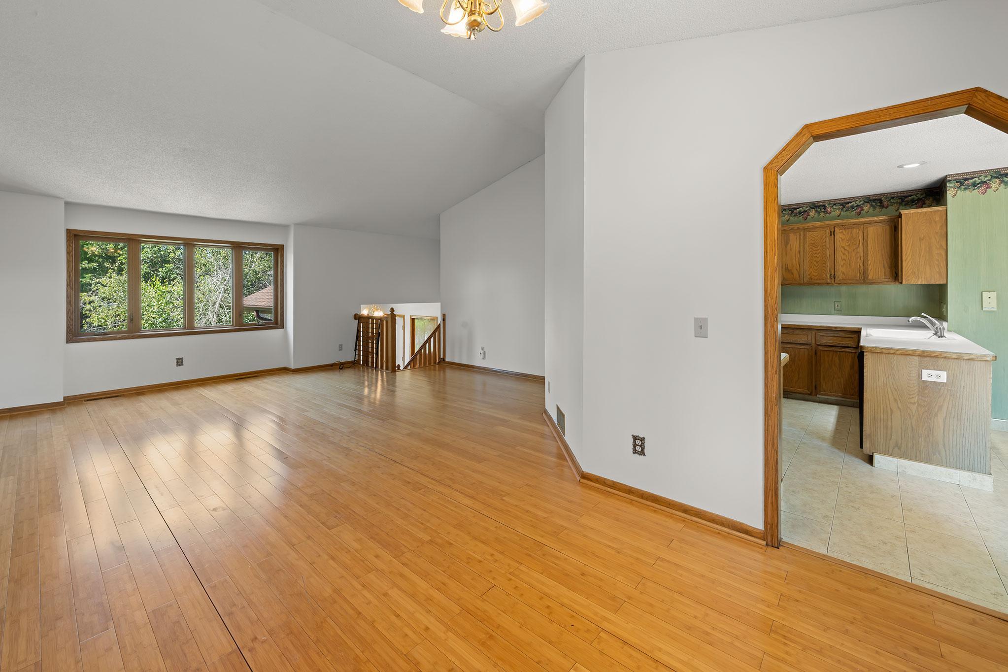 LivingRoom01.jpg