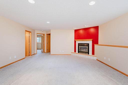 3236 35th Avenue S, Fargo, ND 58104