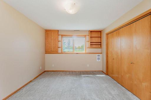 3236 35th Avenue S, Fargo, ND 58104
