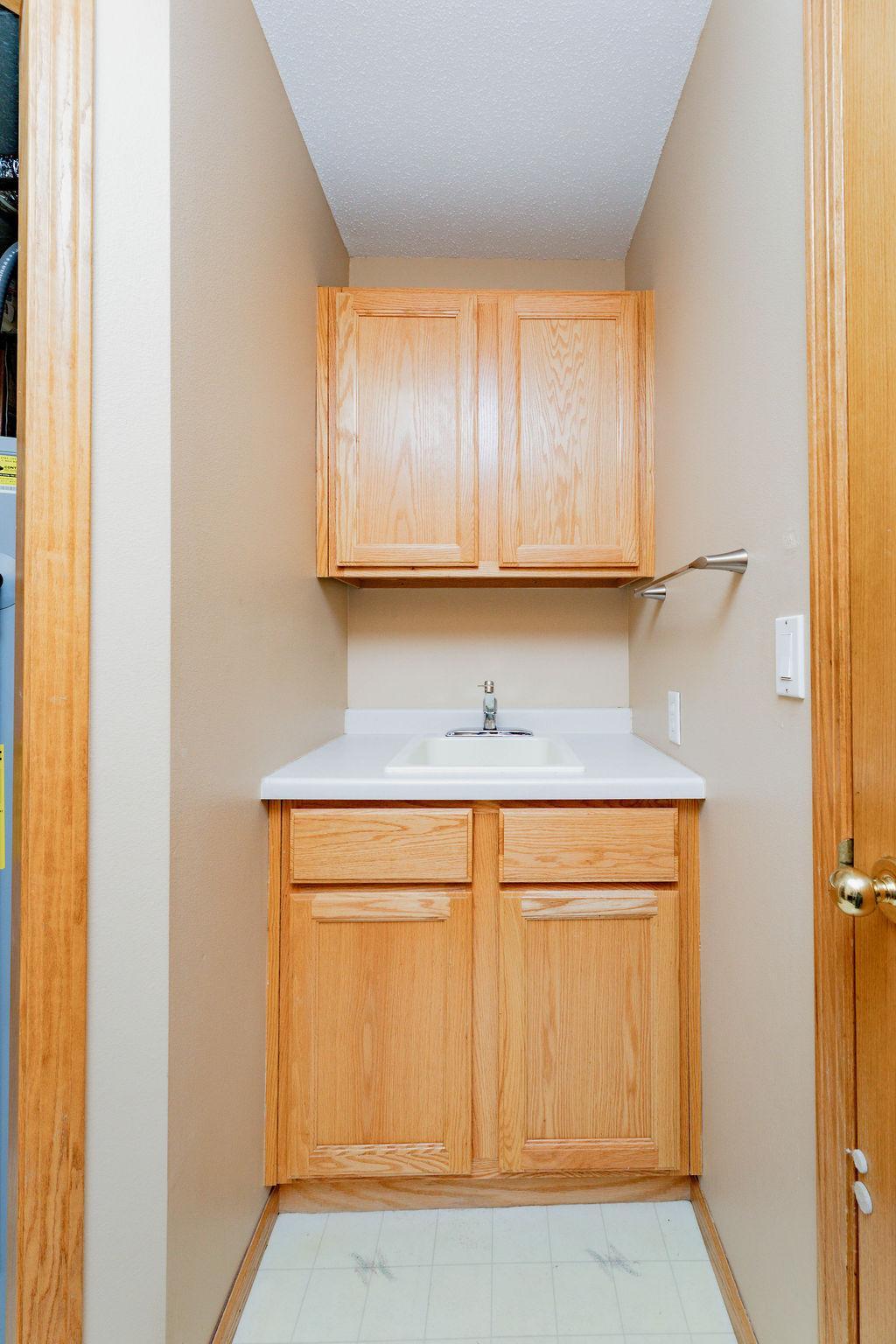 323635(7of35).jpg